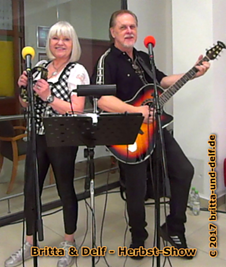 Britta & Delf - Herbst-Show in Berlin Schöneberg